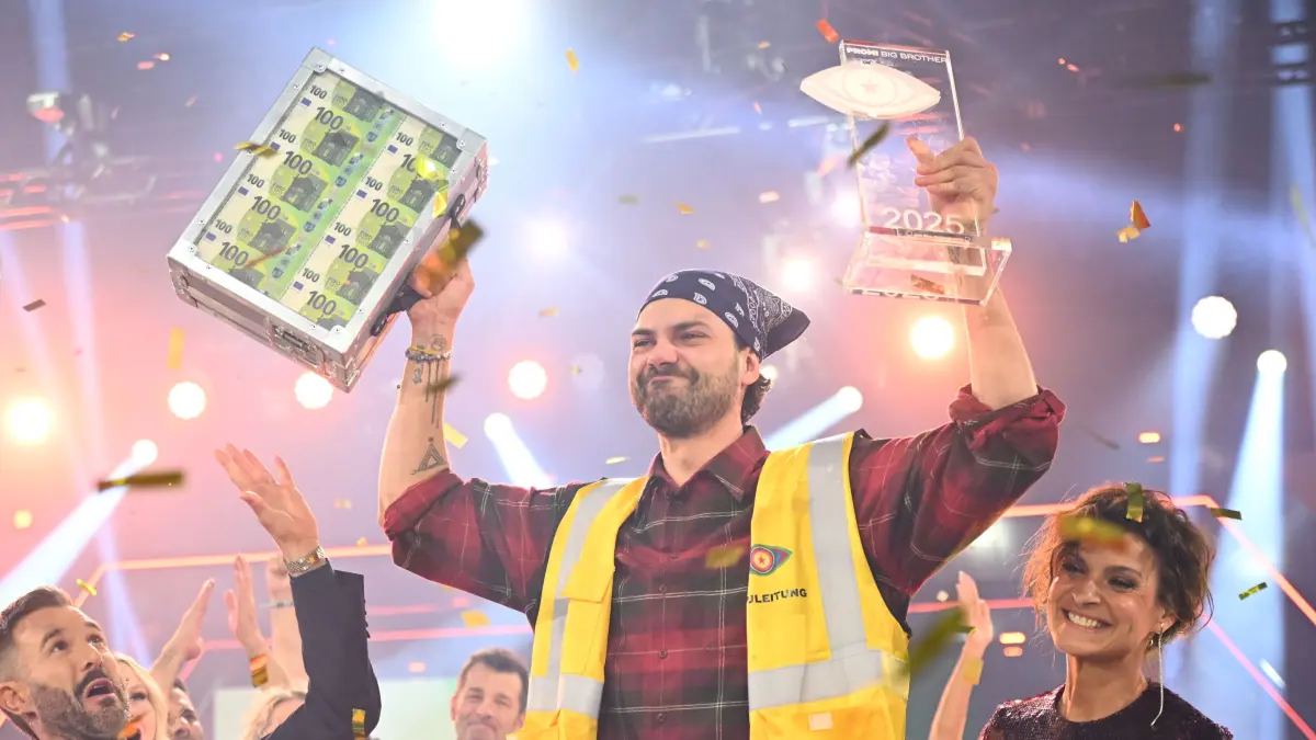 Jimi Blue Ochsenknecht ist der Gewinner von „Promi Big Brother“ 2025.