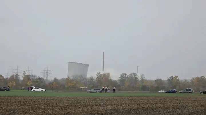 Die Kühltürme in Gundremmingen sind gefallen – der Liveticker zum Nachlesen