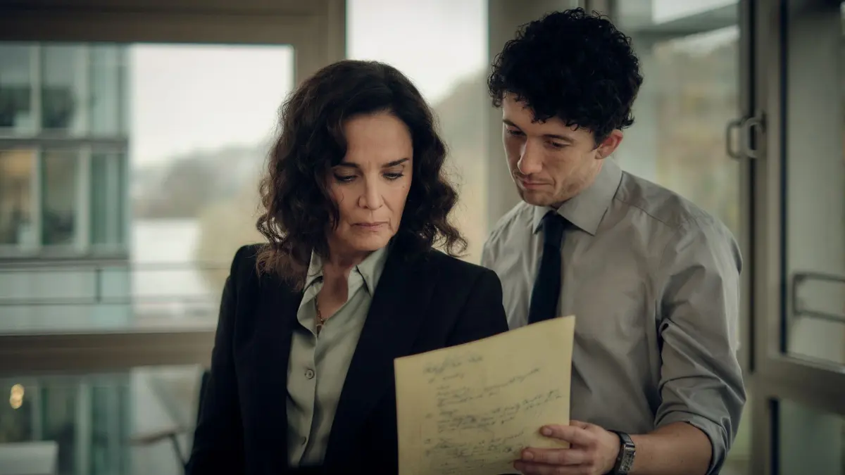 Anna Conti (Désirée Nosbusch) und ihr Assistent Carlo (Maximilian Mundt) müssen herausfinden, ob Falk Klopfer vor neun Jahren einen Mord begangen hat.