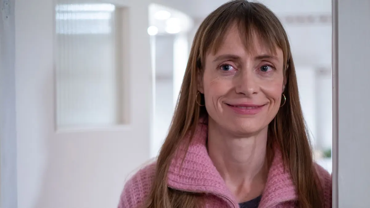 Dörte (Katharina Marie Schubert) bringt das Leben von Ralf Prange ordentlich durcheinander.