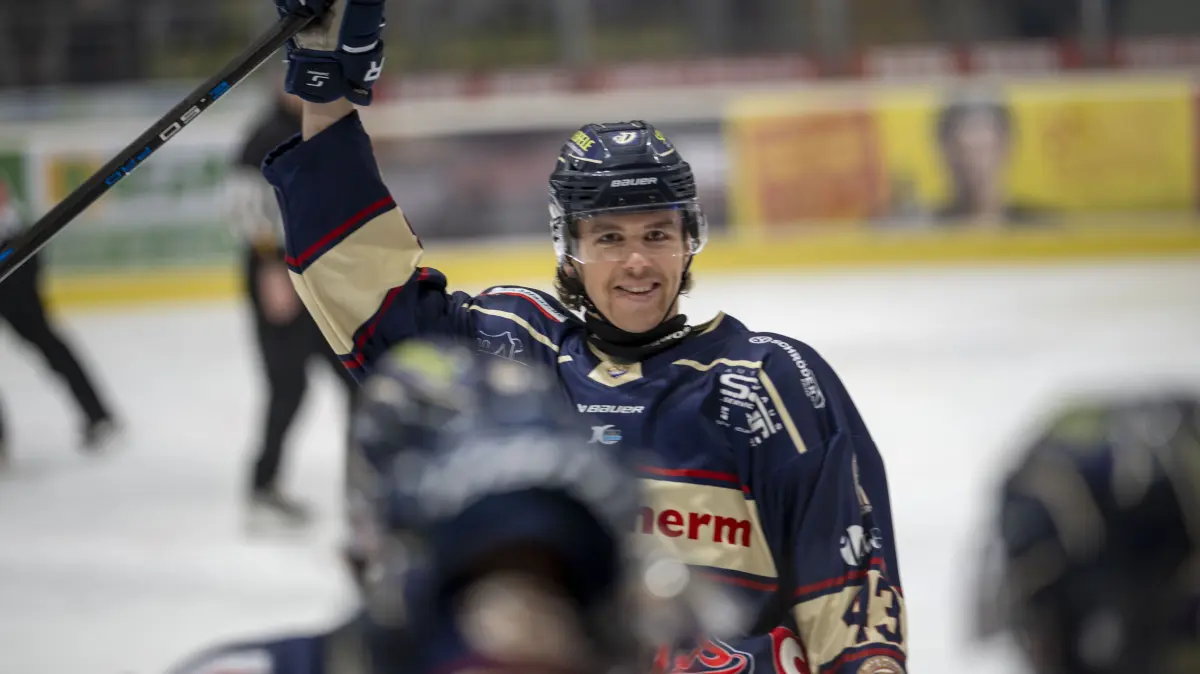 Eishockey, Bayernliga, VfE Ulm/Neu-Ulm Devils gegen Burgau