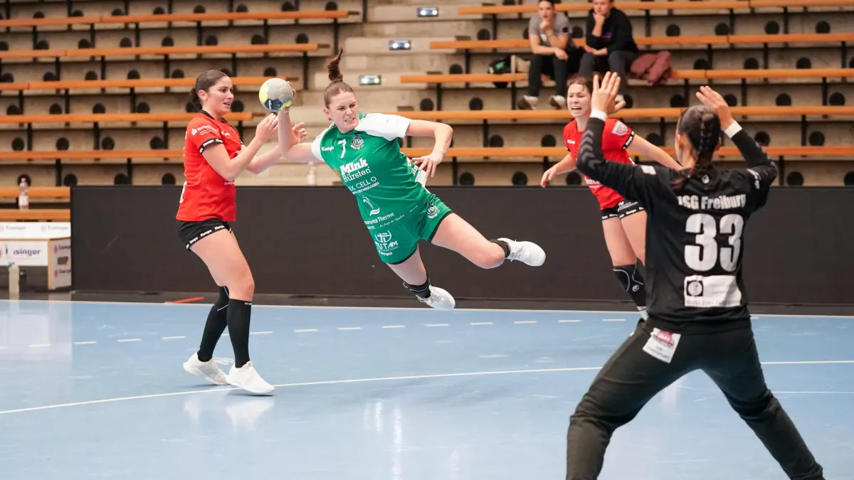 FA Göppingen 2 - HSG Freiburg 2: FA Göppingen 2 - HSG Freiburg 2
Anna Ehmann (7)