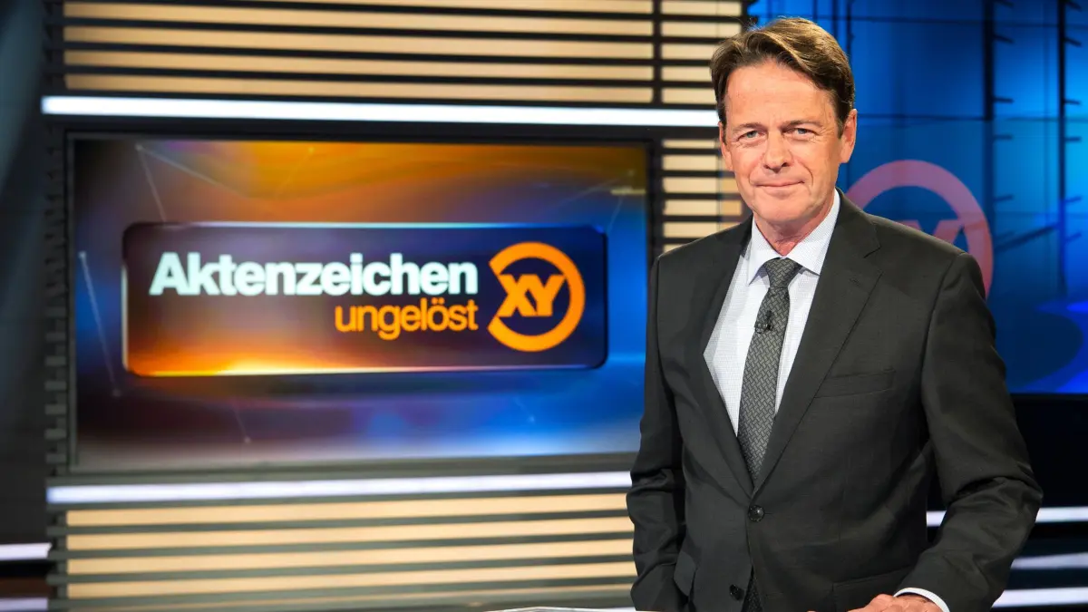 ZDF-Moderator Rudi Cerne im Studio der Sendung «Aktenzeichen XY ... ungelöst».