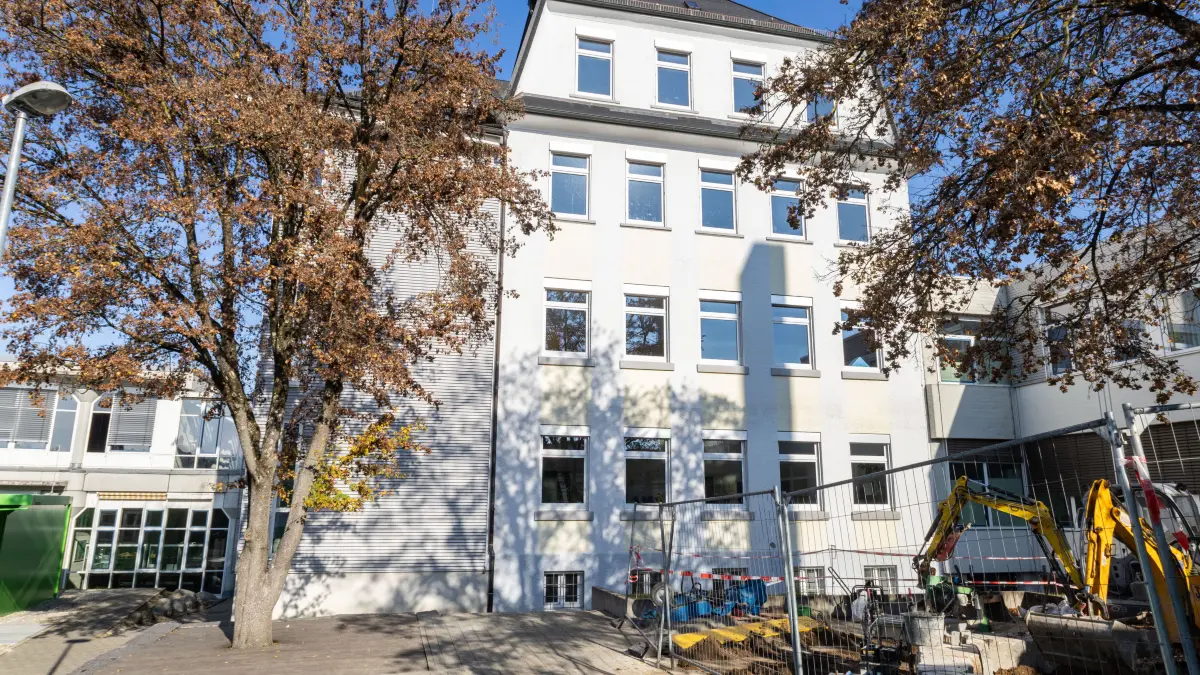 Eislingen Silcherschule Altbau von 1920
