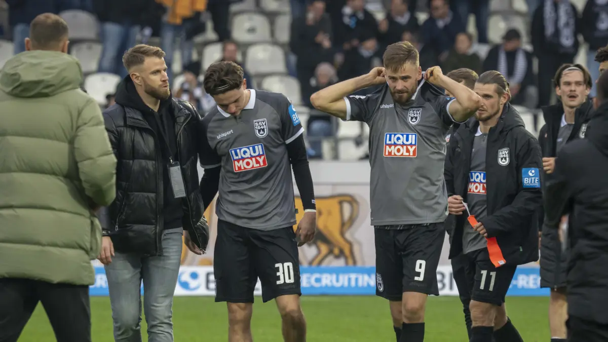 SSV Ulm Fussball verliert gegen Rostock