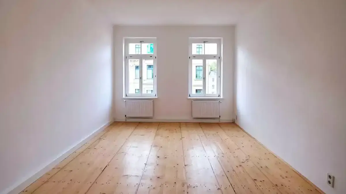 Frisch renoviert, Dielenboden und in bester Lage: die Betrüger lassen glauben, man hätte in der Wohnungssuche endlich einfach mal Glück.