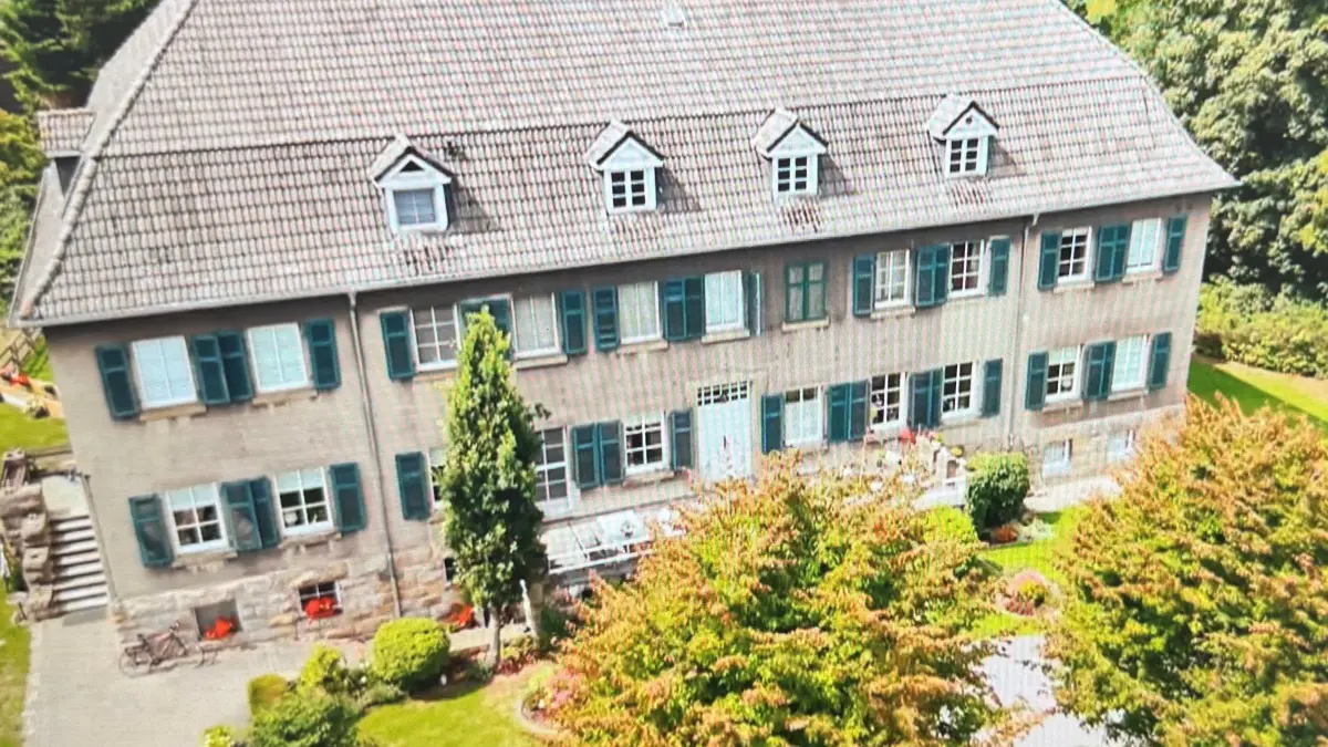 Das Haupthaus auf Friedrichs Hof hat 35 Zimmer.