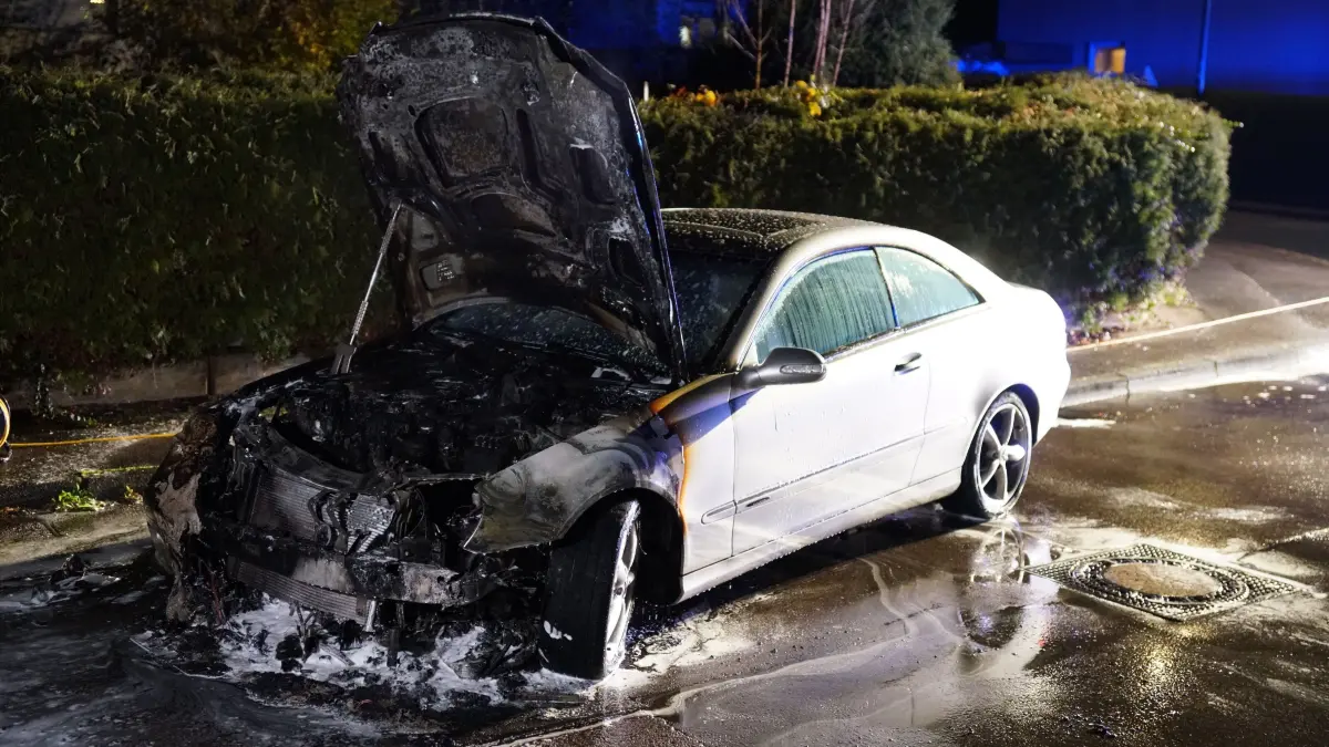 Die Schadenshoehe ermittelt nun die Polizei.