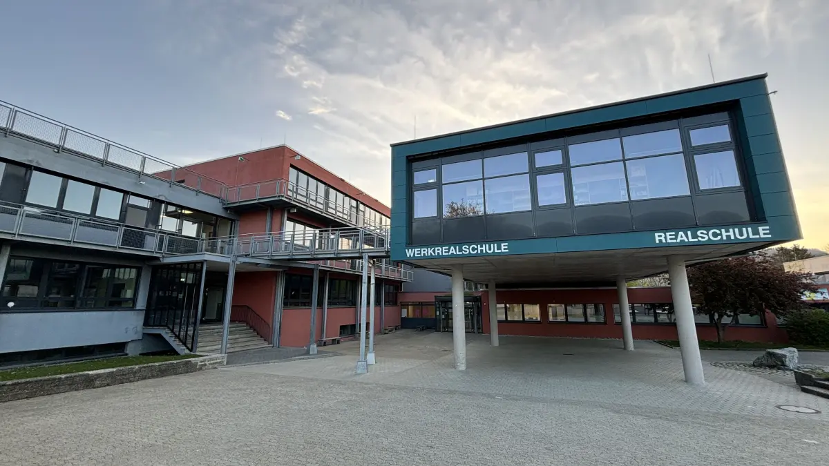 Mehr als 300 Schüler besuchen die Grund- und Werkrealschule Schömberg.