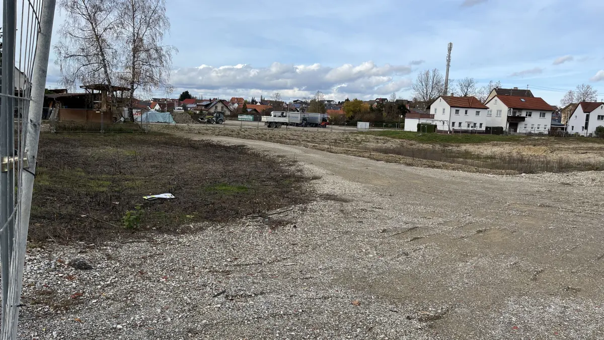 Das Maute-Areal von hinten - in Blickrichtung B ahnhofstraße.