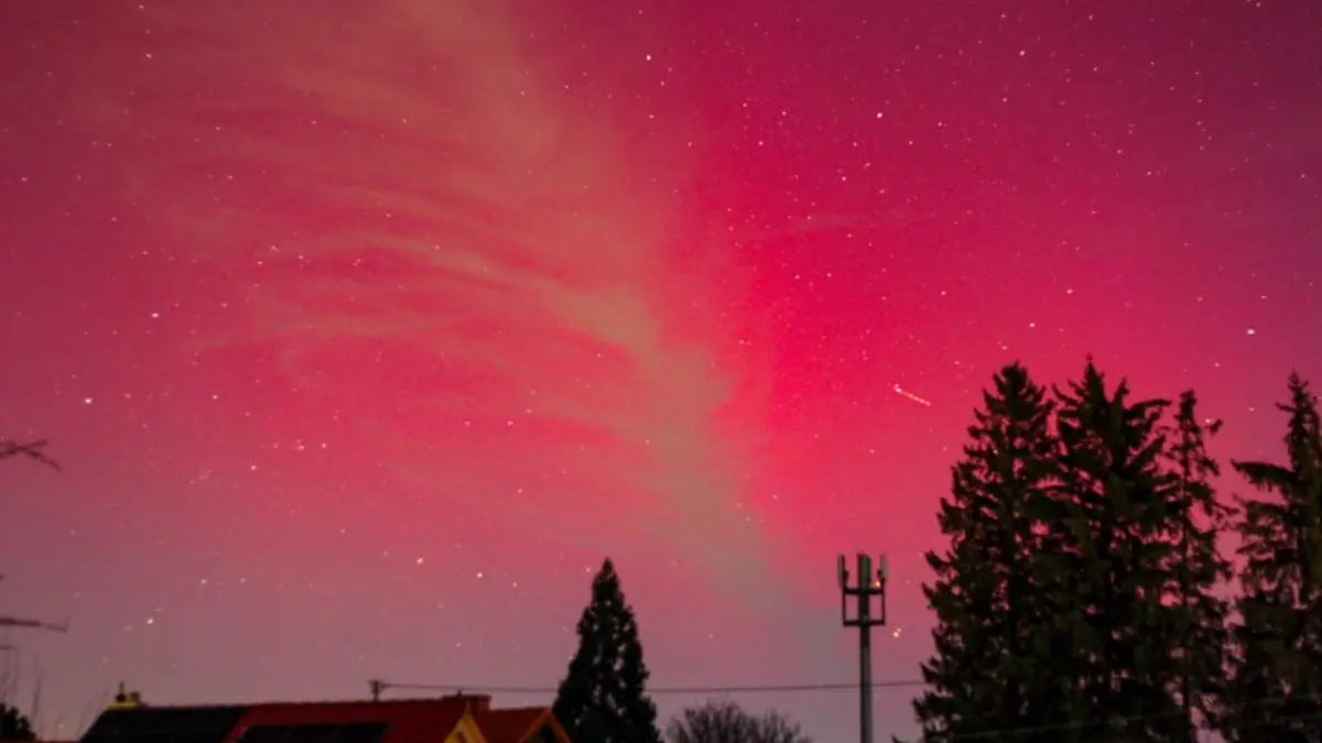 Gegen 4.30 Uhr waren die Polarlichter über Grabenstetten zu sehen.