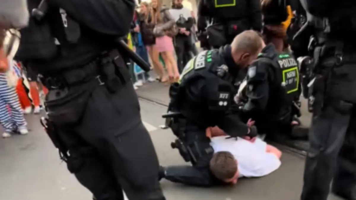 Der YouTuber Tom Supreme wurde auf dem Kölner Karneval von der Polizei festgenommen.