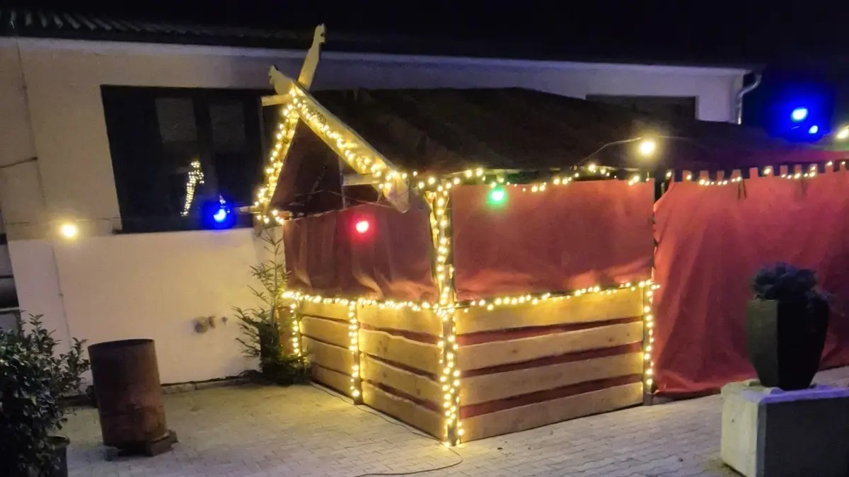 In Stimpfach gibt es ab dem 21. November an den Wochenenden eine Weihnachtshütte am Gasthaus Rössle.