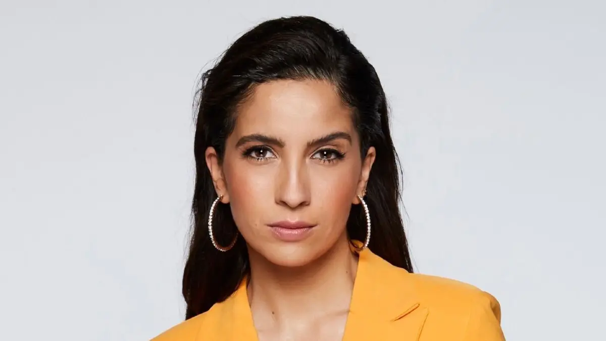 Laura (Chryssanthi Kavazi) feiert ihr Comeback bei GZSZ.