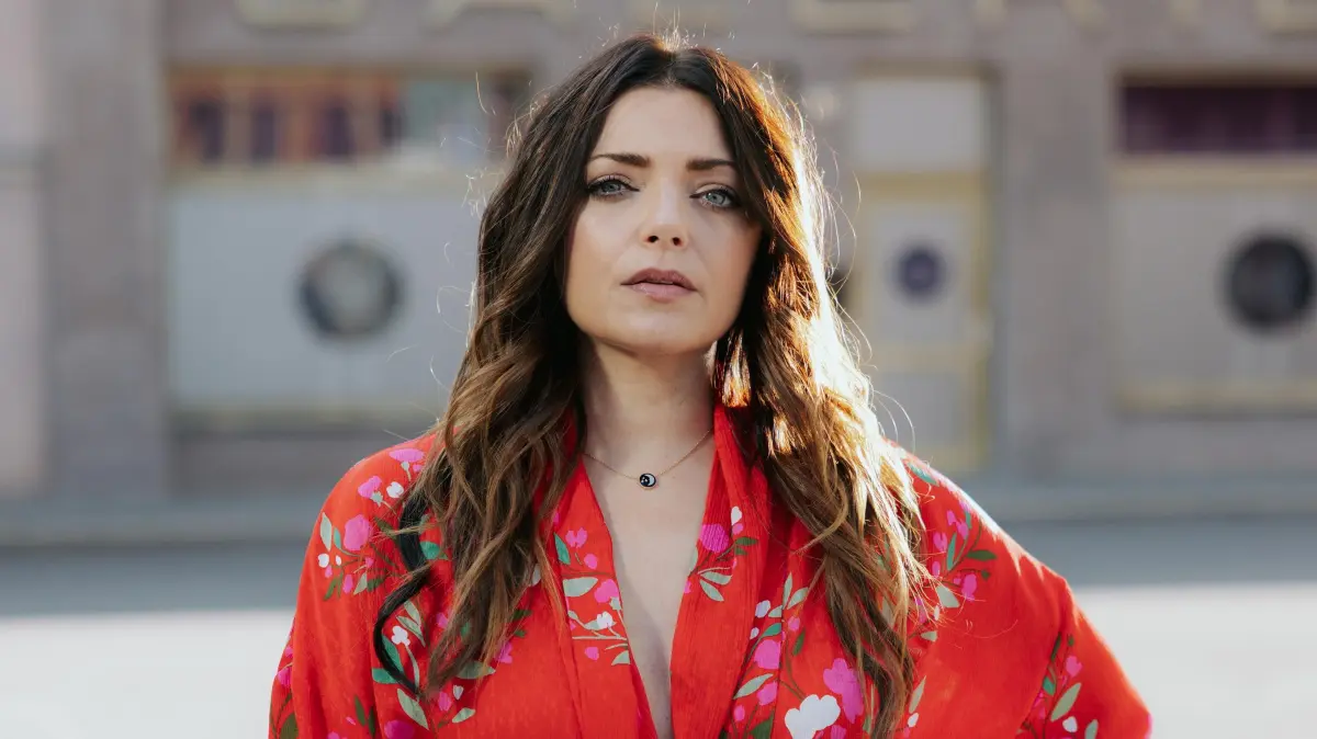 Emily (Anne Menden) wird GZSZ vorübergehend verlassen.