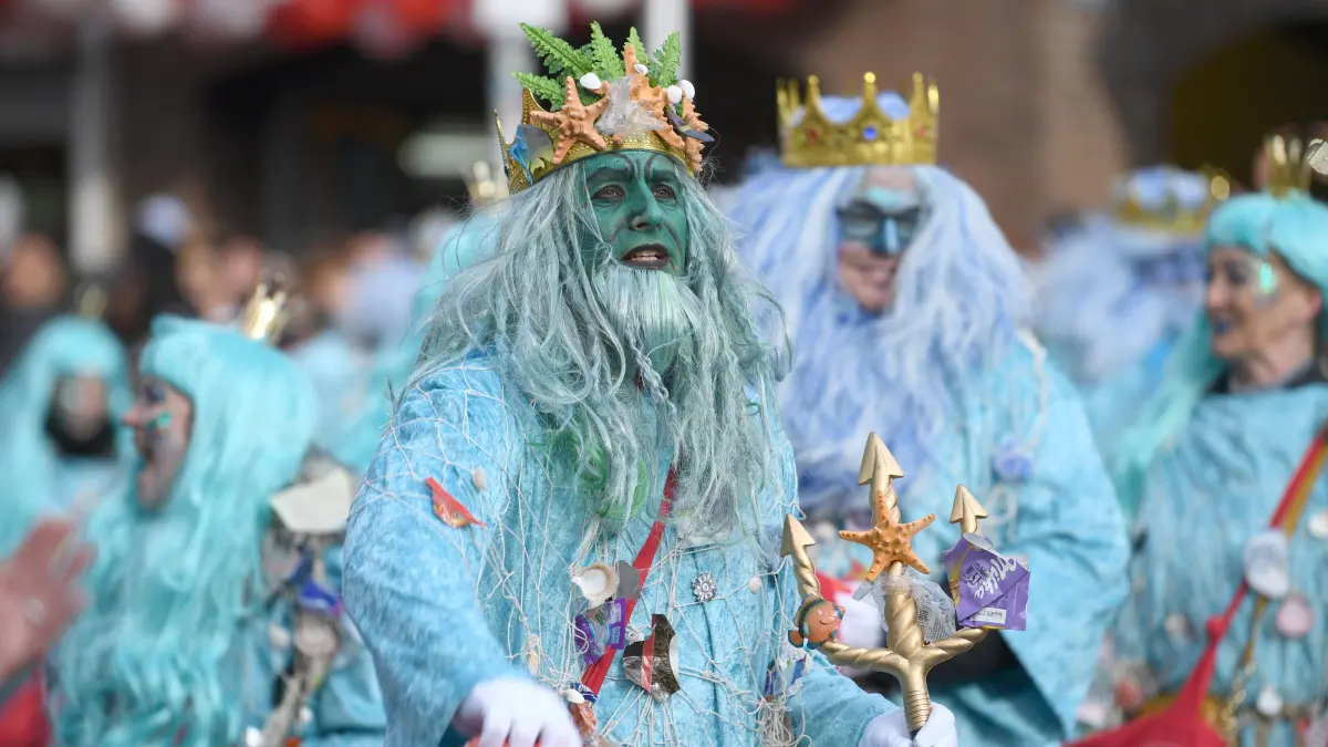 Hier gibt es das aktuelle Wochenhoroskop für das Sternzeichen Wassermann.
