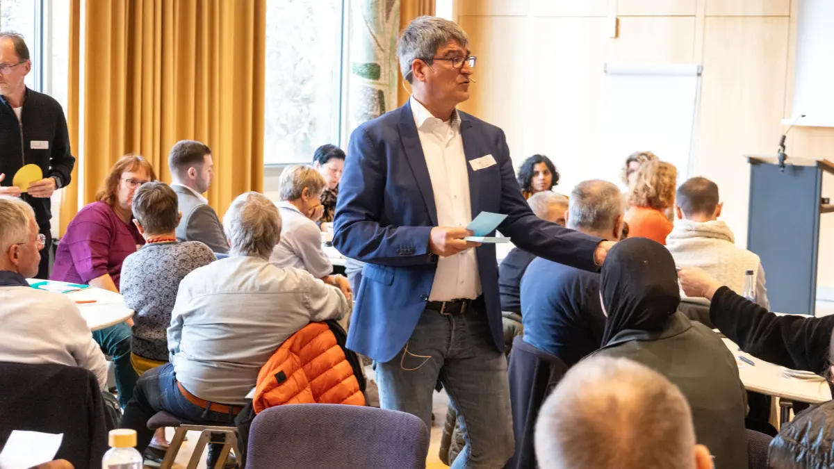 Göppingen, Stadthalle: Demokratiekonferenz