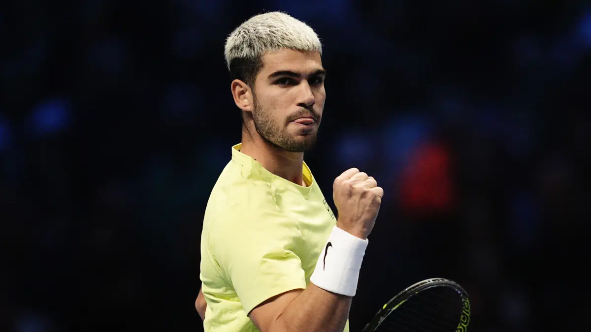 ATP-World Tour Finals: 16.11.2025, Italien, Turin: Tennis: ATP-Tour - ATP-World Tour Finals, Einzel, Männer, Finalrunde, Finale, Der Spanier Carlos Alcaraz reagiert während des Tennis-Einzel-Endspiels . Foto: Marco Alpozzi/LaPresse via ZUMA Press/dpa +++ dpa-Bildfunk +++