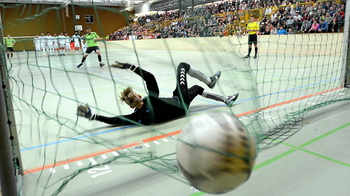 Tagblatt-Turnier 2015: Vorsicht: Dieses Foto ist möglicherweise nur für den einstigen Verlag Schwäbisches Tagblatt verwendbar. Tagblatt Turnier 2015
Bild ULi Rippmann