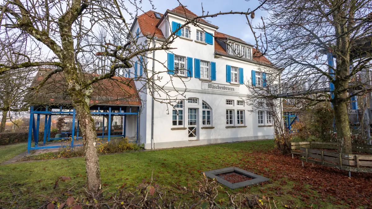 Wäschenbeuren Bahnhof-Kindergarten