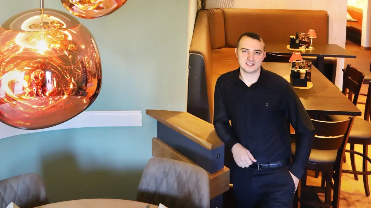 Tübingen Linor Gecaj neuer Pächter Ratskeller Bella Roma Wanne
