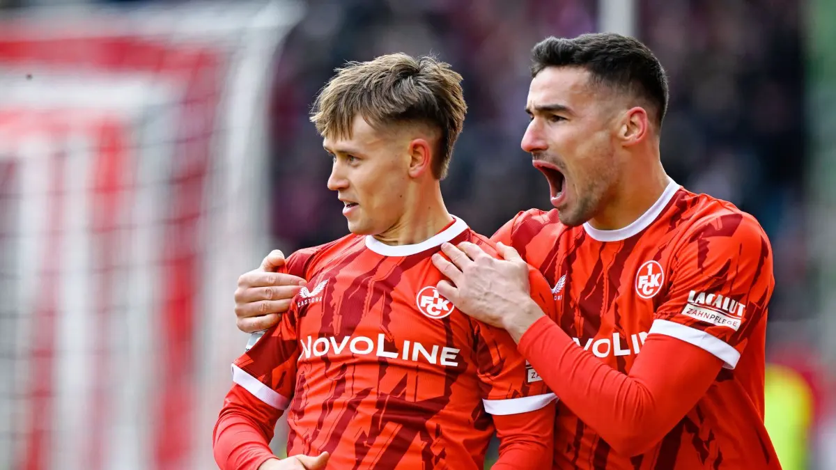 1. FC Kaiserslautern - Holstein Kiel
