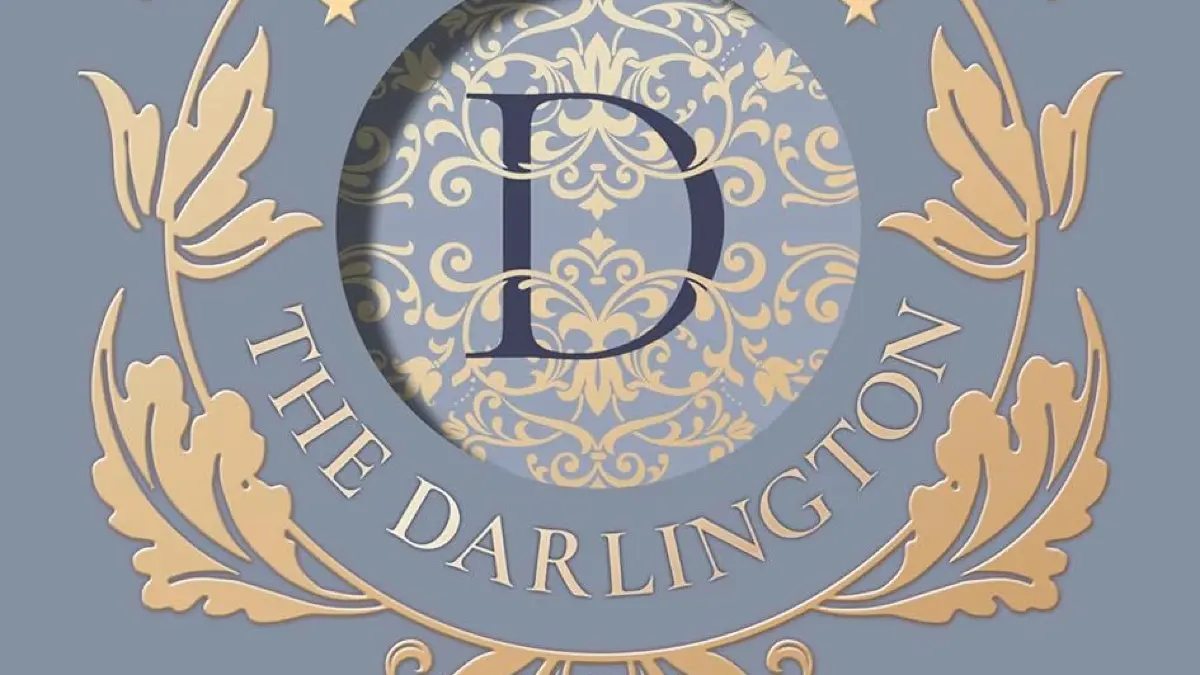 Band 3 der "The Darlington"-Reihe von Laura Kneidl.