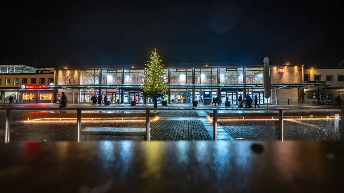 Göppingen ÖPNV Bahnhof bei Nacht Kriminalität Sicherheit