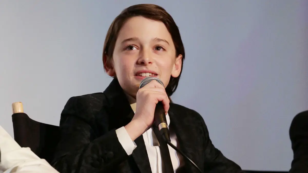 Noah Schnapp ist der jüngste Darsteller im "Stranger Things"-Cast. Bei den Dreharbeiten zur ersten Staffel war er gerade einmal 11 Jahre alt. Als Will Byers wurde ihm zu Beginn der Serie eine zentrale Rolle zuteil.