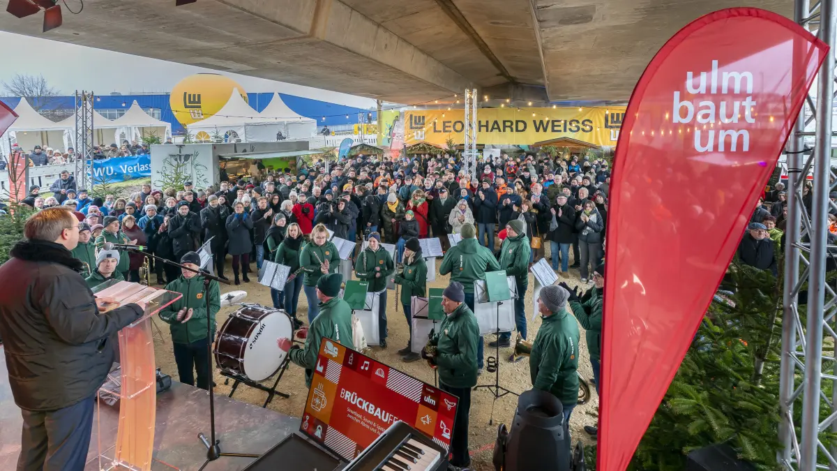 Brückbaufest am Blaubeurer Tor zum Start der B10-SperrungSpatenstich um 11 Uhr Programm