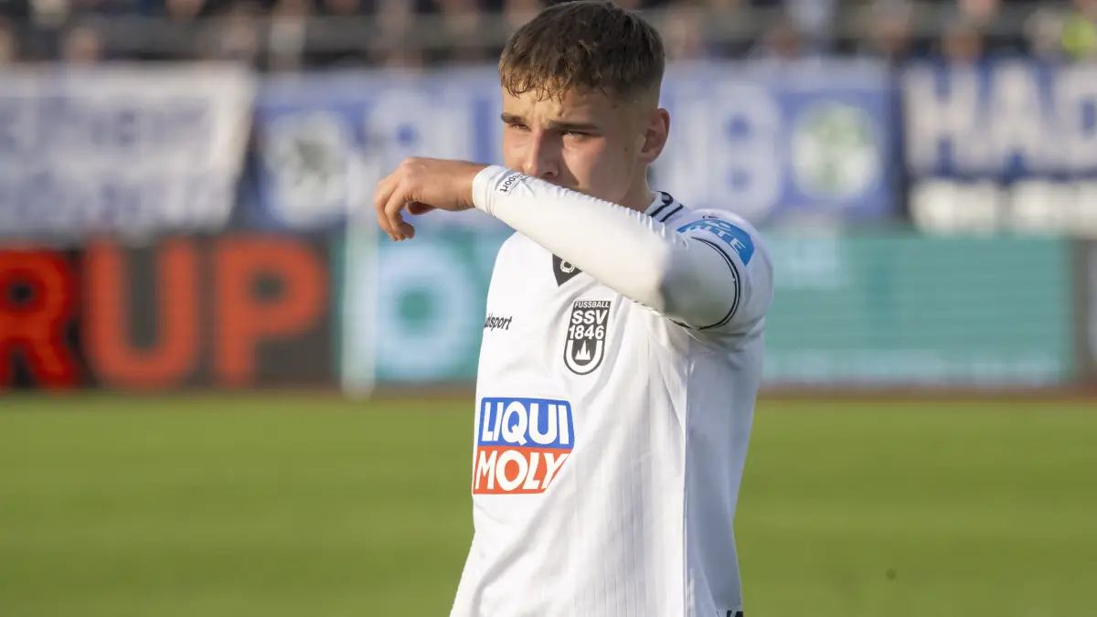 SSV Ulm geegn 1860 München 28 Max Scholze