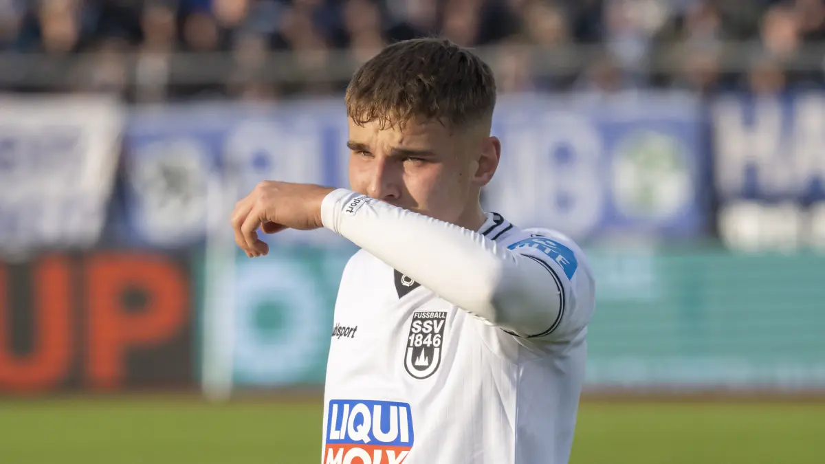 SSV Ulm geegn 1860 München 28 Max Scholze