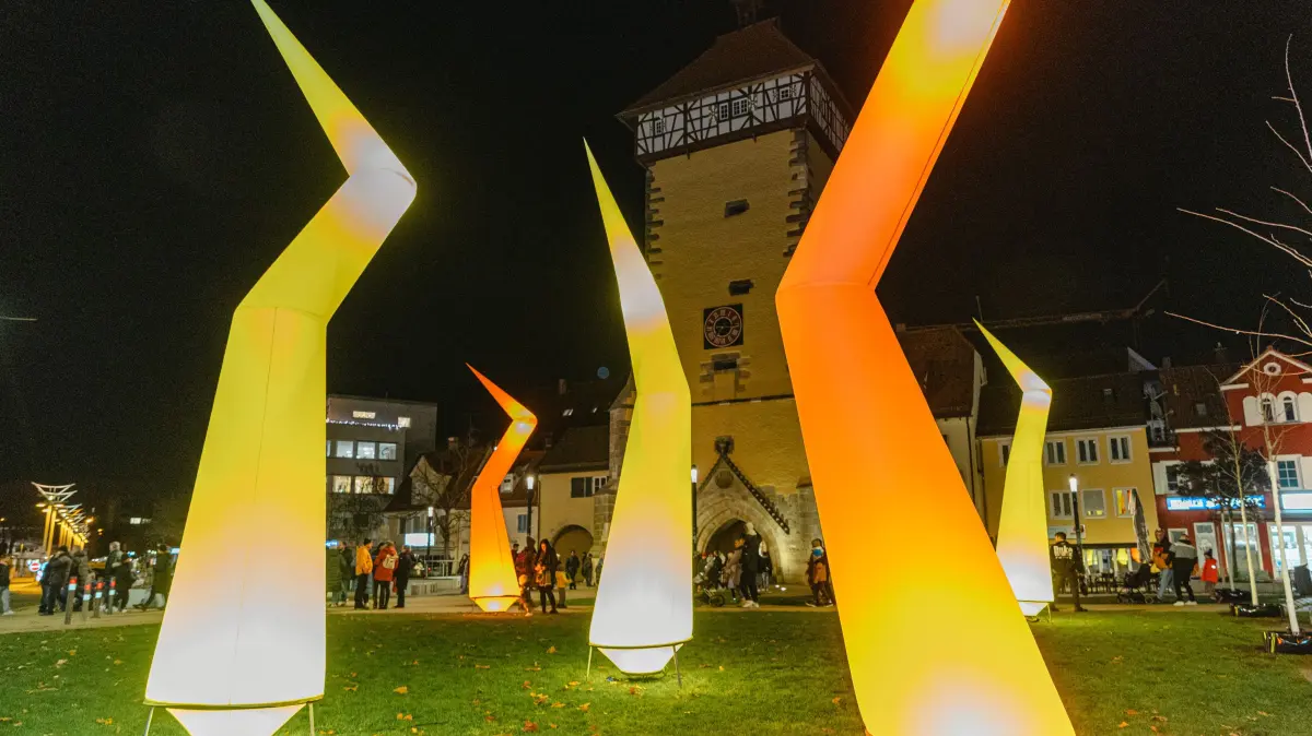 Reutlingen leuchtet Einkaufsnacht Shopping Innenstadt Weihnachtsmarkt