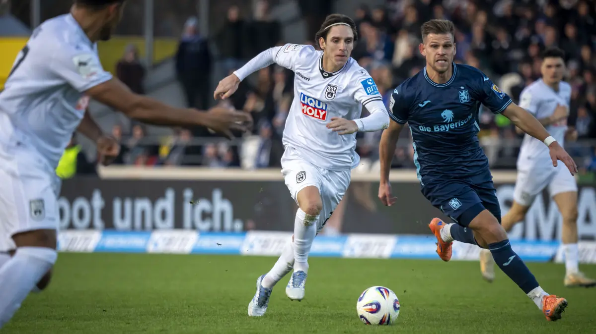 SSV ULM gegen 1860 23 Max Brandt