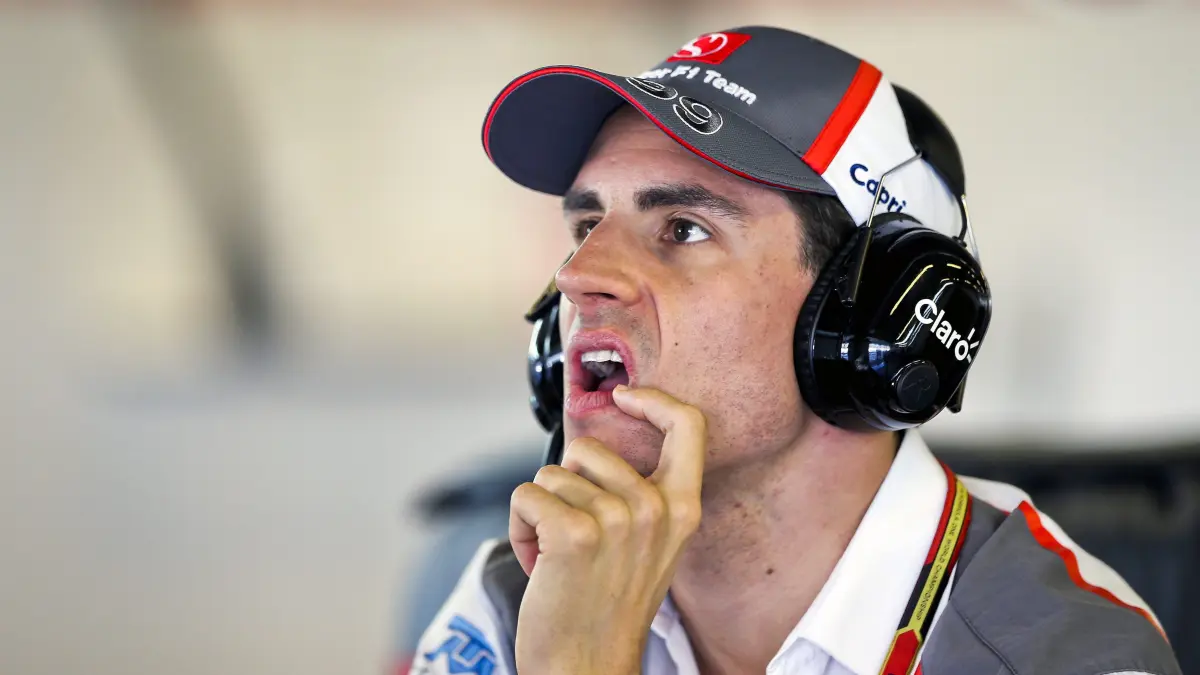 epa04498673 German Formula One driver Adrian Sutil of Sauber F1 Team during the first practice session at Yas Marina Circuit in Abu Dhabi, United Arab Emirates, 21 November 2014. The Formula One Grand Prix of Abu Dhabi will take place on 23 November 2014. EPA/SRDJAN SUKI ++ +++ dpa-Bildfunk +++