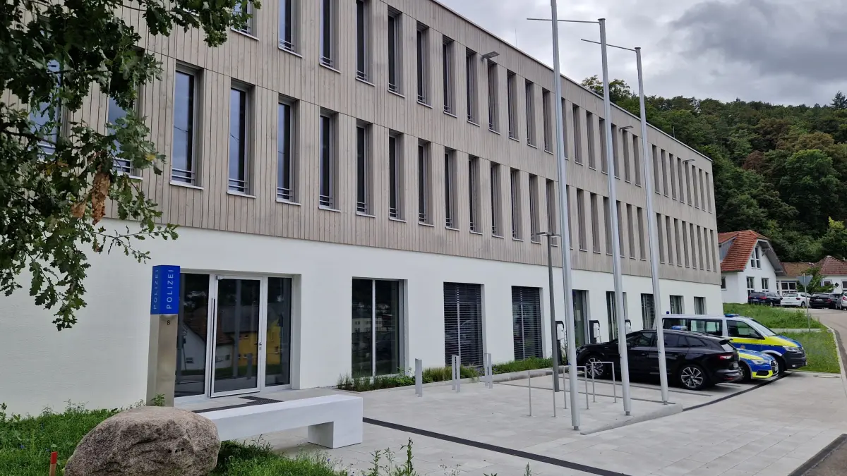 Die Polizeibeamten fühlen sich wohl in ihrem neuen Dienstgebäude.