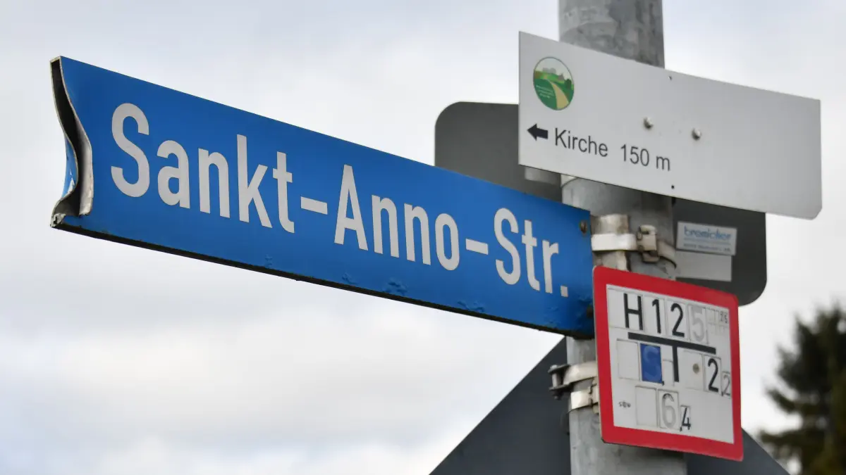 Sankt-Anno-Straße in Altsteußlingen
