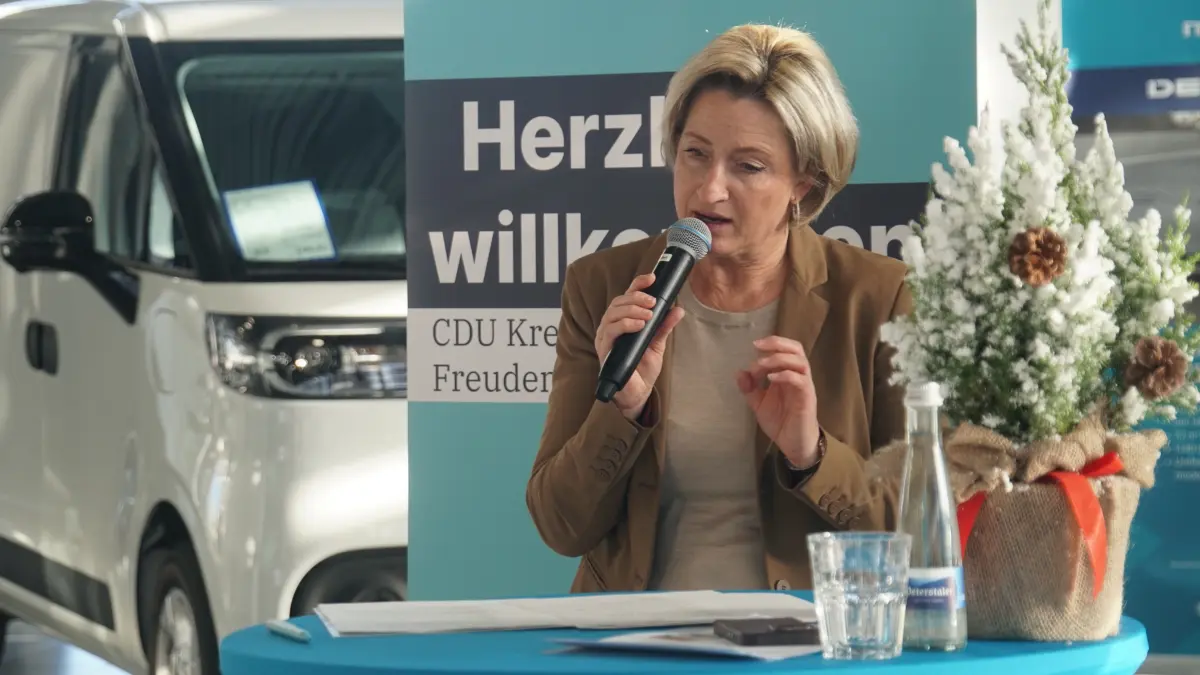 Die Lage ist ernst: Wirtschaftsministerin Nicole Hoffmeister-Kraut in Freudenstadt.
