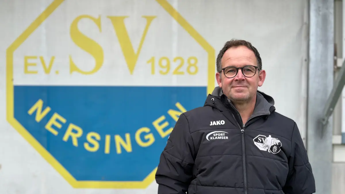 Sven Kroll hat die Jugendleitung beim SV Nersingen inne und macht auch sonst viel beim Klub. Für sein Engagement wurde er ausgezeichnet.