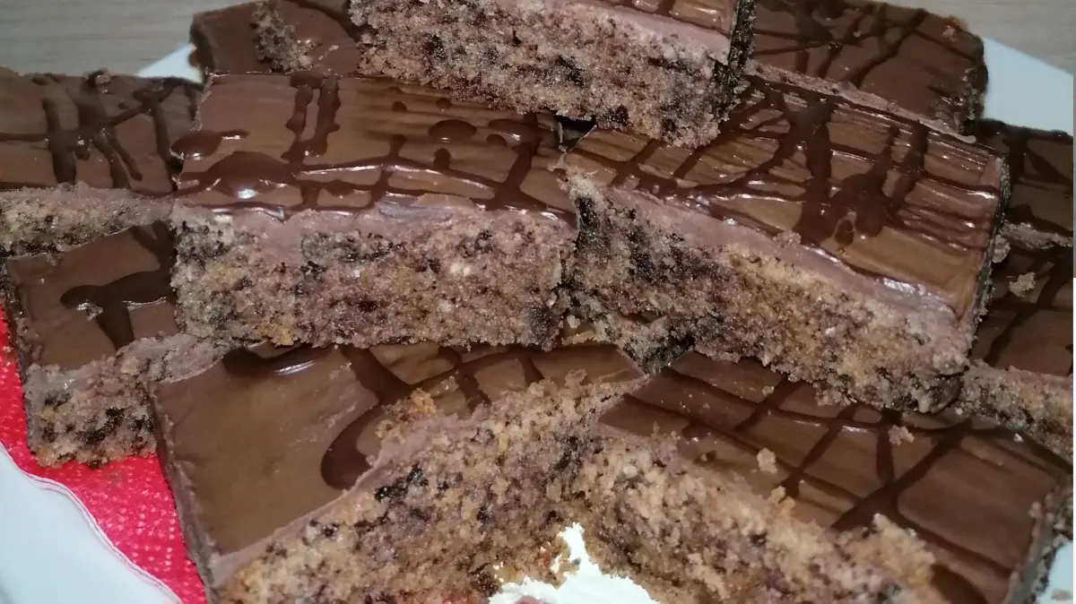 Das Schokoladenbrot gehört im Dezember für Bezirksbäuerin Christiane Ade dazu.