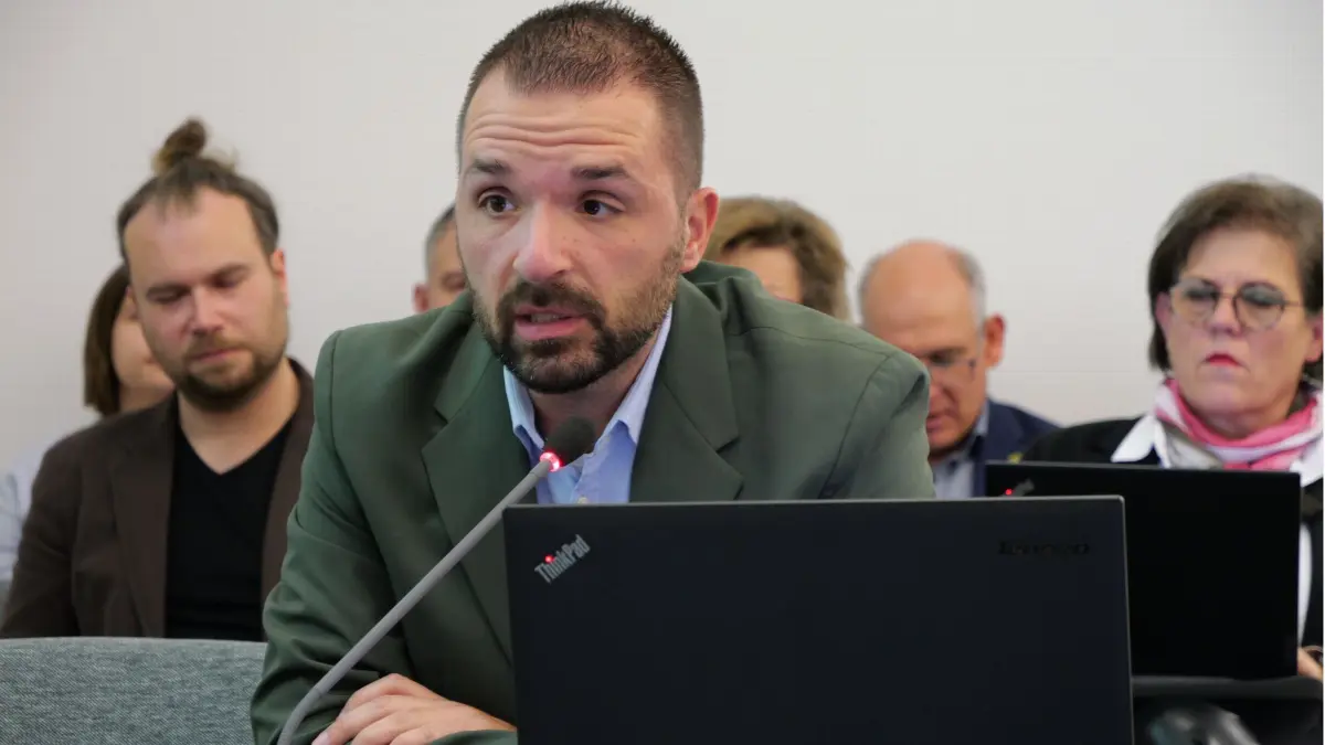 Panagiotis Ouzounidis erstattete dem Albstädter Gemeinderat Bericht in Sachen Talgangbahn.