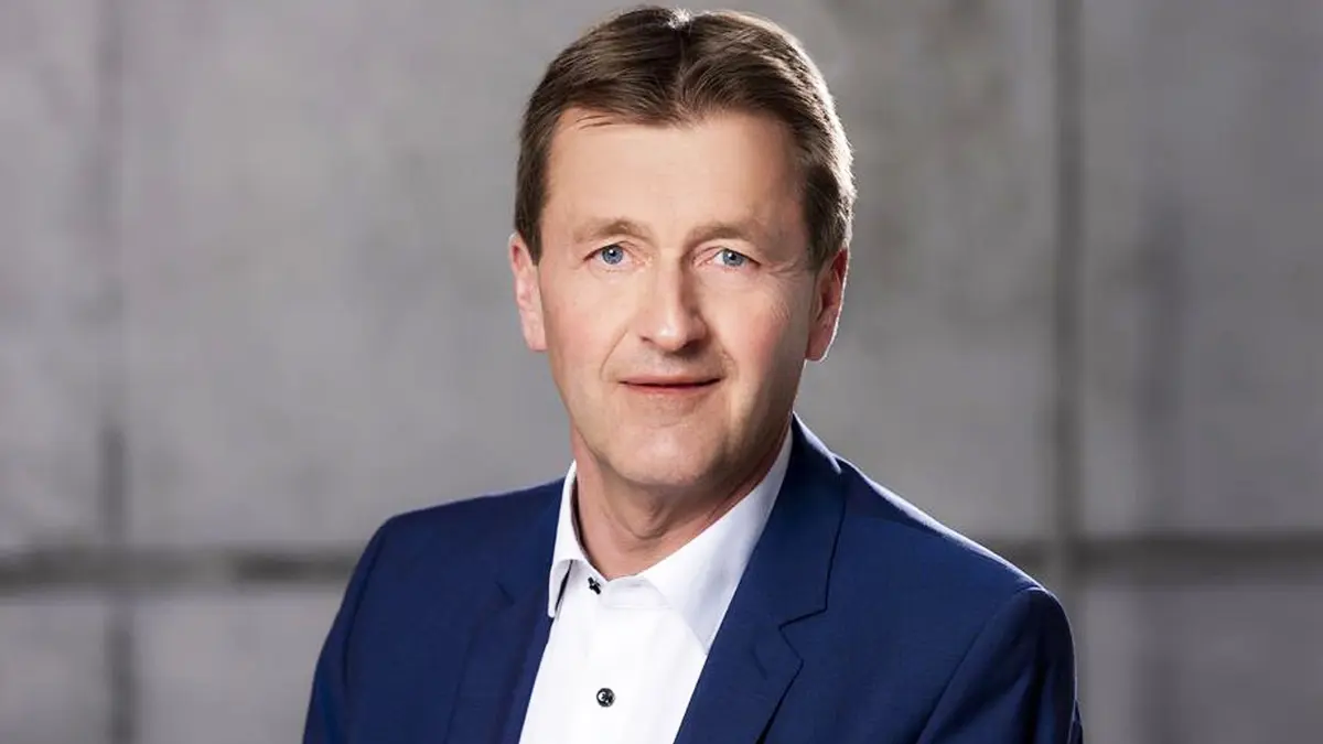 Oberbürgermeister Roland Tralmer