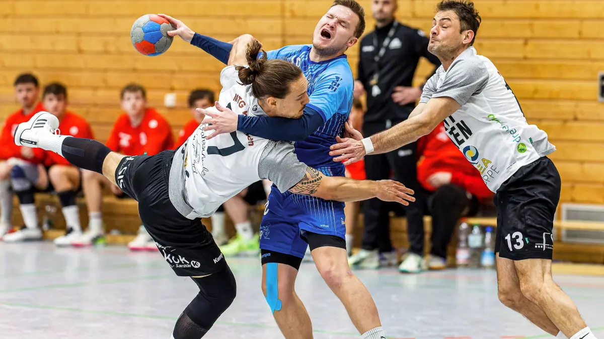 Handball Landesliga: Handball Landesliga; TV Treffelhausen - MTG Wangen II;
Marcel Nagel (TV Treffelhausen, #18);
06.12.2025; Alb-Sporthalle, Böhmenkirch.
Foto: Thomas Madel