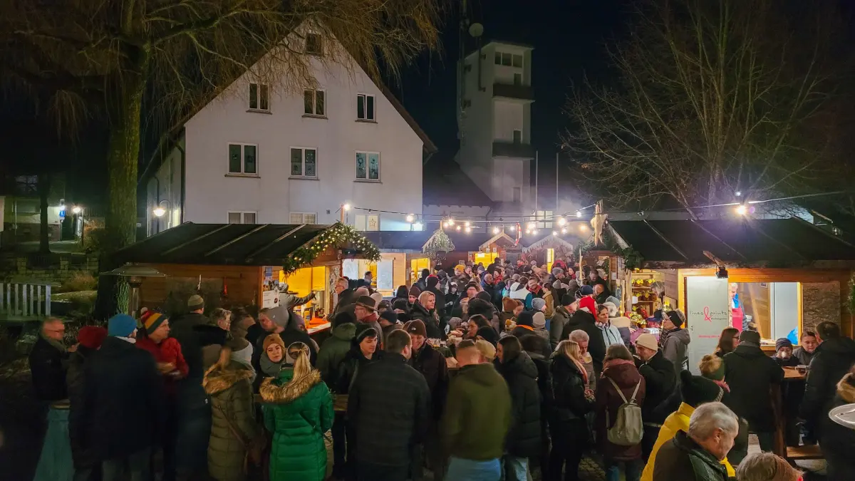 Weihnachtsmarkt Hülben 2024: Weihnachtsmarkt Hülben 2024