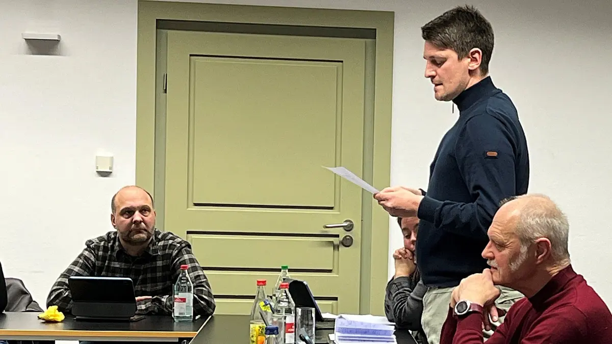 André Amon verkündet am Montagabend seinen Rückzug aus dem Sulzer Gemeinderat. Er wechselt seinen Wohnsitz.