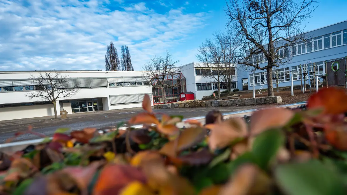 Salach Staufeneckschule Pausenhof Schulgelände Schulhof