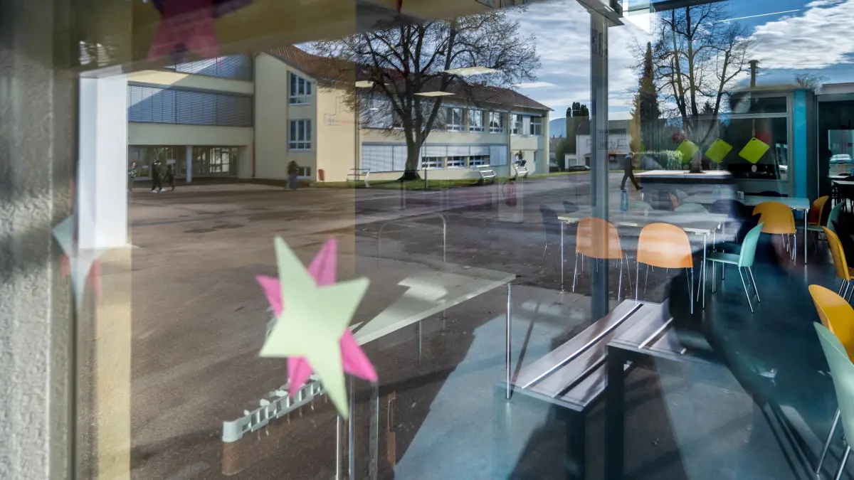 Salach Staufeneckschule Pausenhof Schulgelände Schulhof