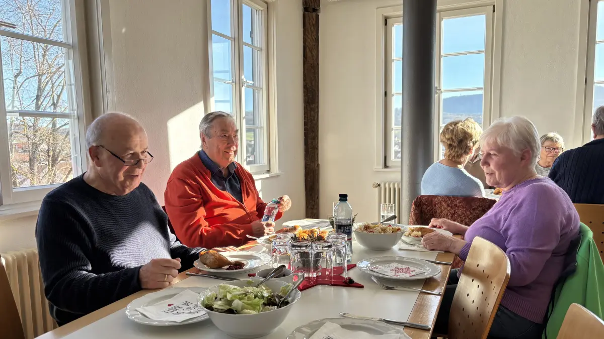 Senioren-Mittagstisch im Gomaringer Schloss