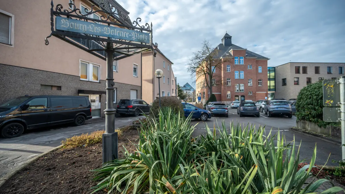 Ebersbach Bourg-Les-Valence-Platz