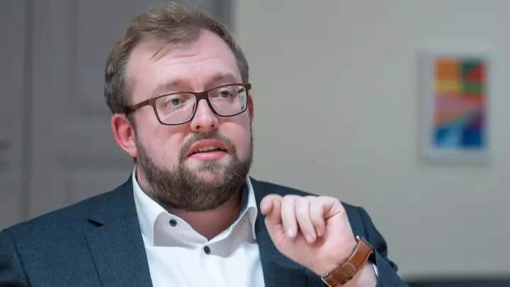 Rathauschef kritisiert Schulleiter und Elternbeirat